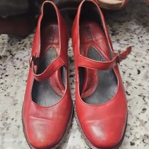 Born Classic Red Leather Mary Jane Heels Shoes Sz 8